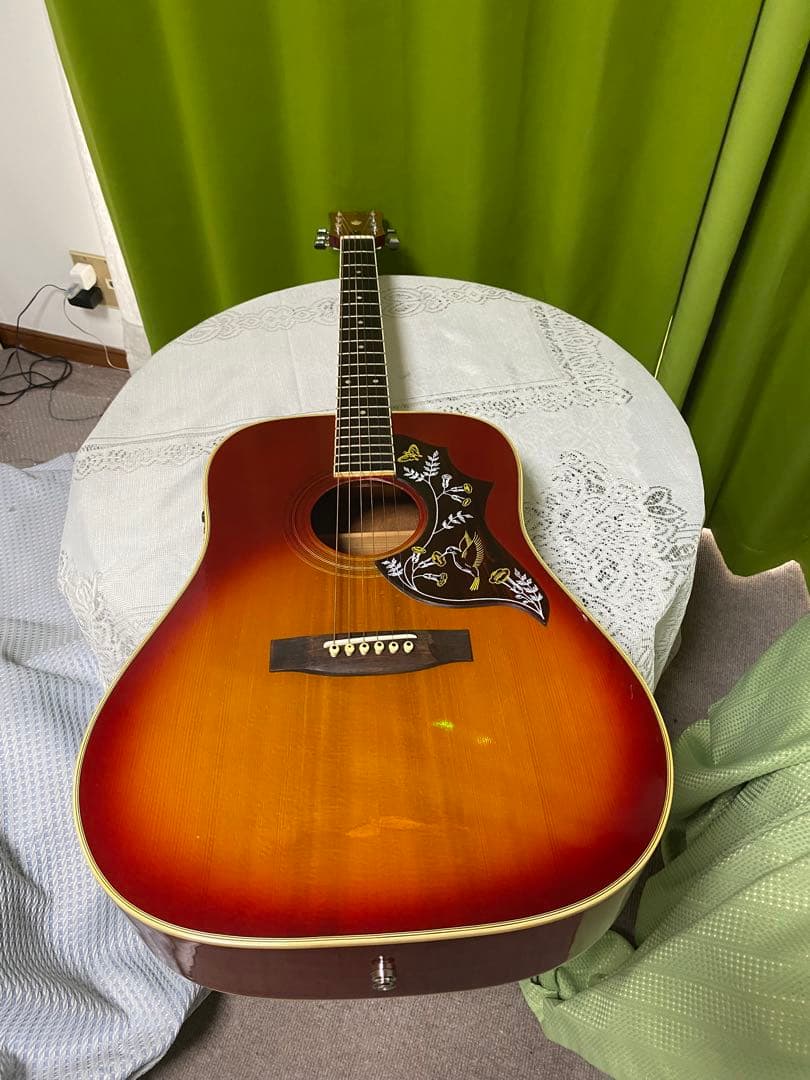 新春特価　極上美品ハミングバードONKYOエレアコ音出し良好アコギも！