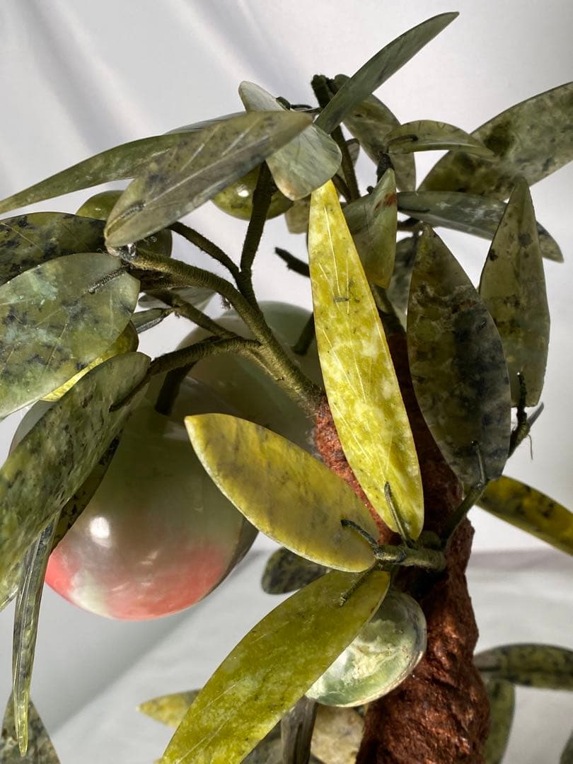 1662❣️ 中国美術　玉桃盆栽　翡翠　瑪瑙　天然石　彫刻