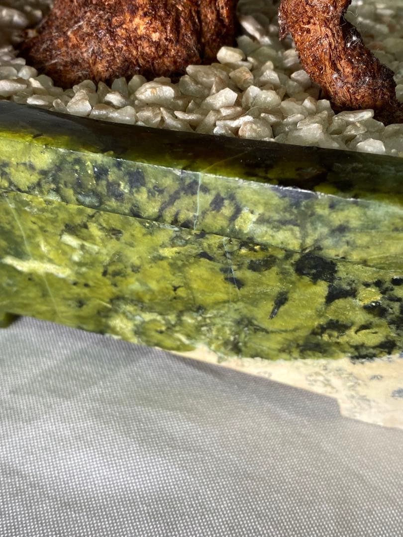 1662❣️ 中国美術　玉桃盆栽　翡翠　瑪瑙　天然石　彫刻