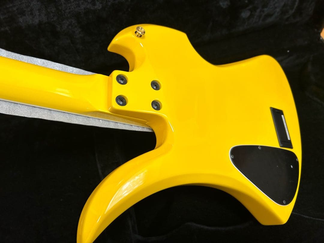 hide生誕60周年記念　新品BURNY MG-165S HYイエローハート