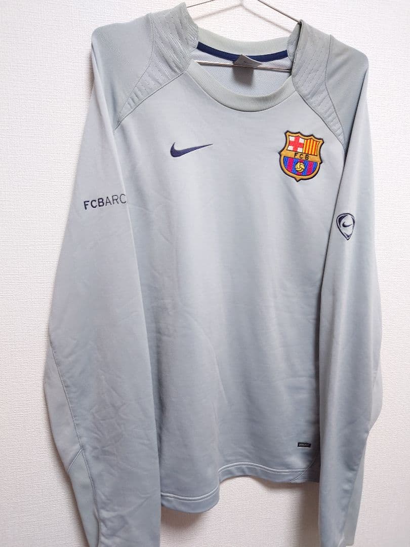 NIKE　2004〜2005 FCバルセロナ　トレーニングウェア　ロナウジーニョ