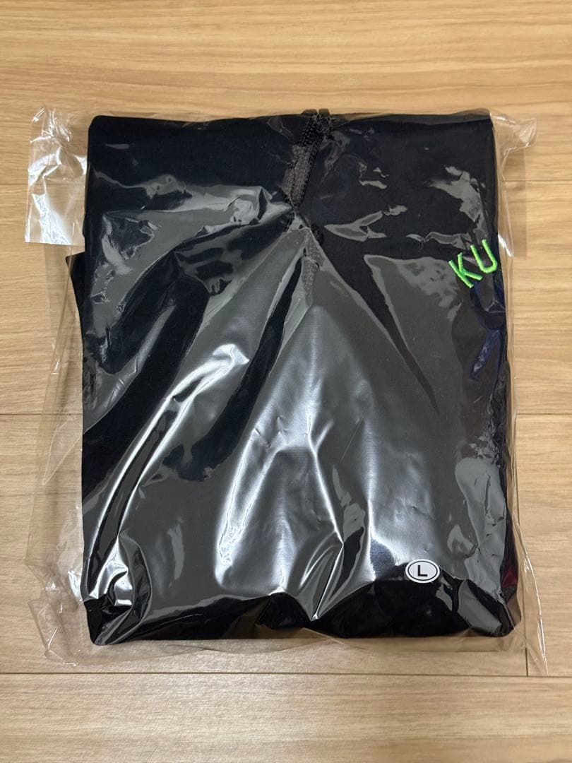 KUZIRA L ブラック パーカー