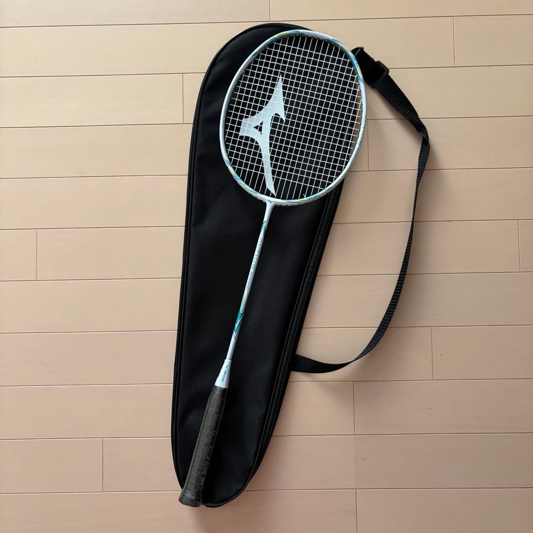 Mizuno バドミントンラケット ケース付き