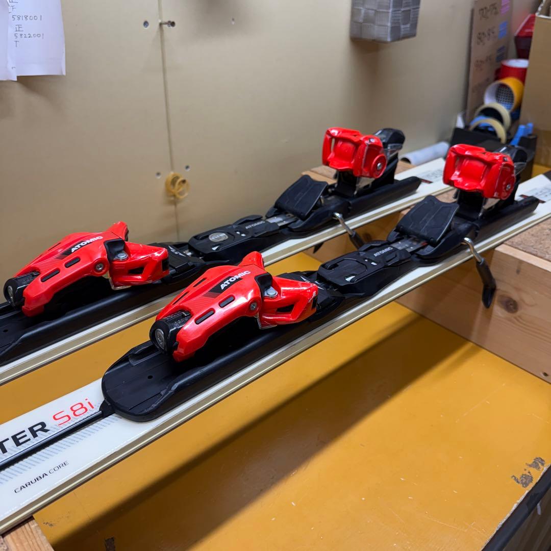 Atomic アトミック Redster S8i スキー板 155cm