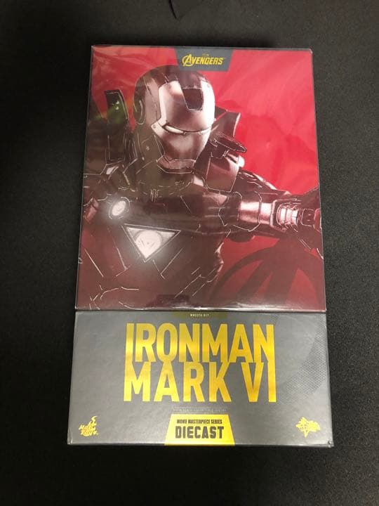 ホットトイズ　アベンジャーズ　1/6 フィギュア アイアンマン　マーク6