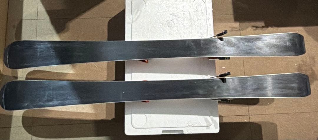 ATOMIC REDSTER J2 110cm ジュニアスキー板