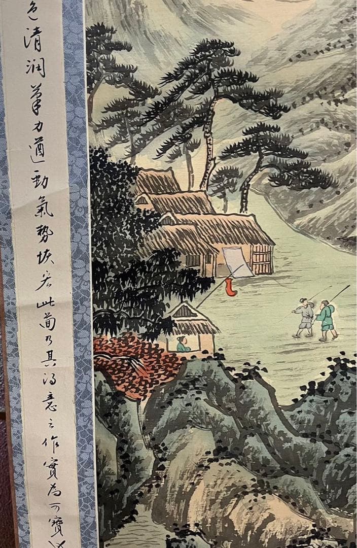 骨董 美術　掛け軸 中国掛け軸 中古品 古美術　山水画。王子辉画蒼翠凌天真跡