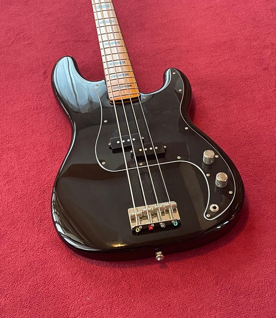 ベース SQUIER Classic Vibe 70s Precision Bass