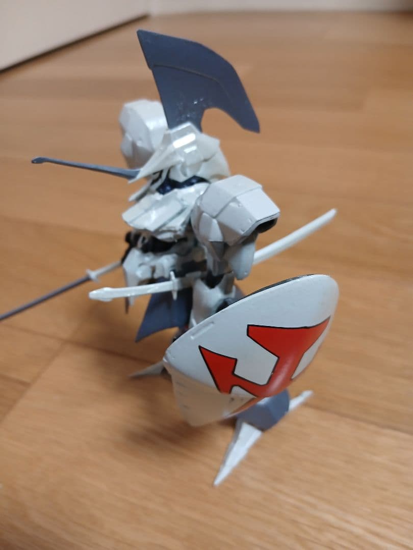 ファイブスター物語　ロボットフィギュア 剣と盾付き