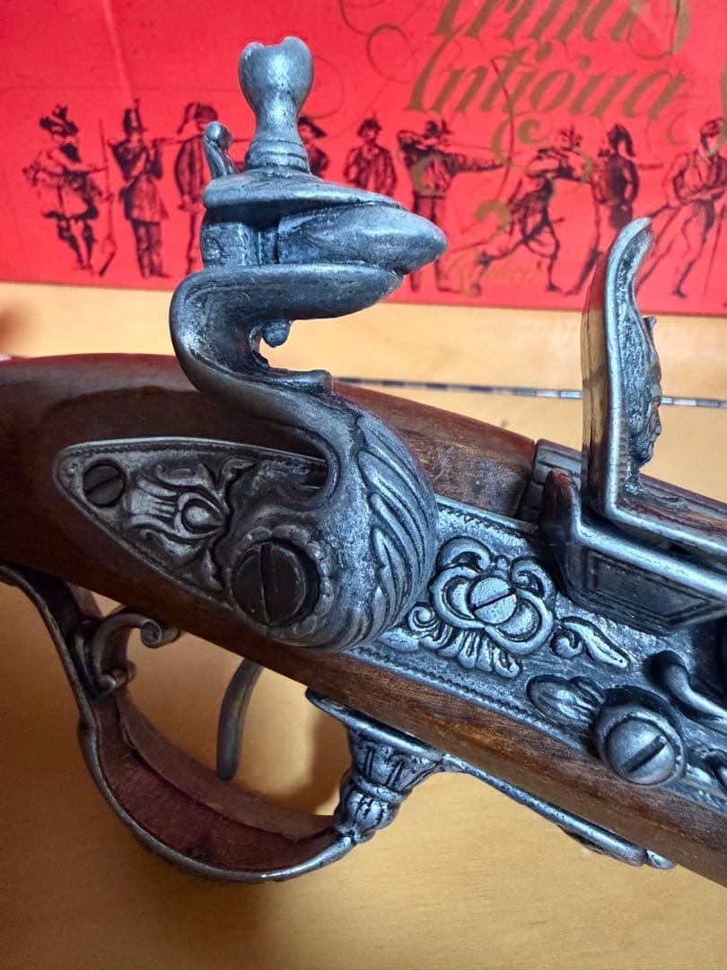 フリントロック式　ピストル　銃　モデルガン　スペイン製