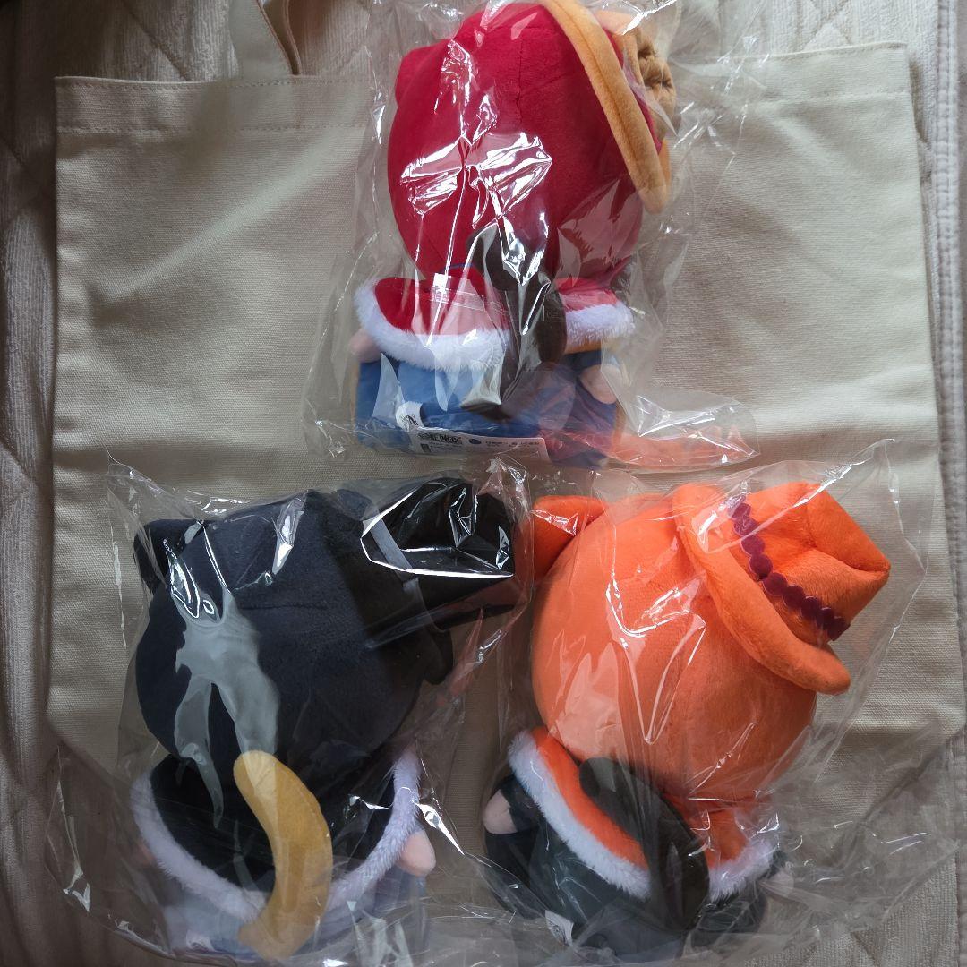 ONE PIECE けもポン ぬいぐるみ　ルフィ　サボ　エース