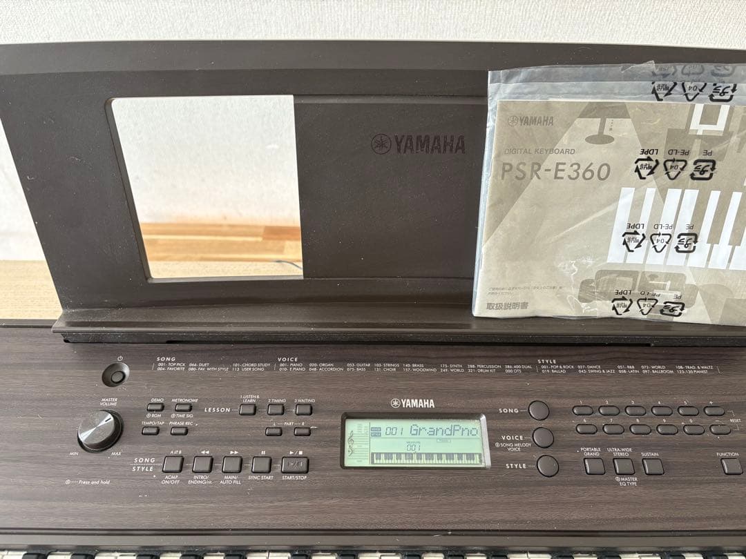 Yamaha PSR-E360DW キーボード