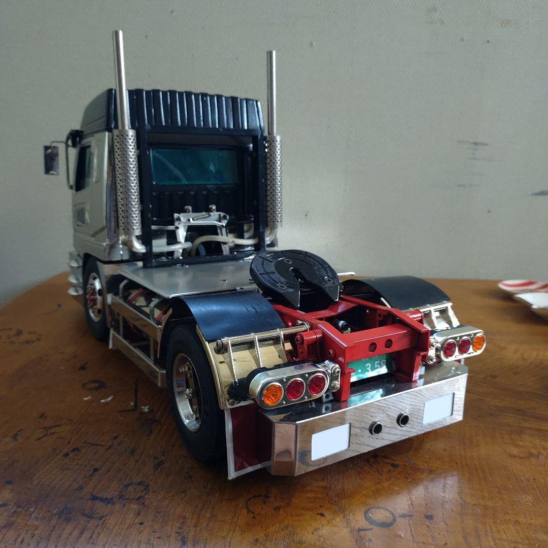 タミヤ1/14トレーラーヘッドデコトラムネトラキャビン