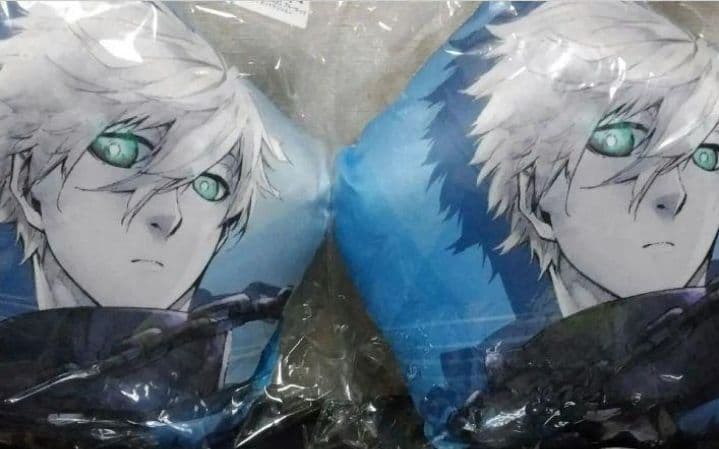 ブルーロック　凪　くじ引き堂　アクスタ　缶バッジ　凪誠士郎