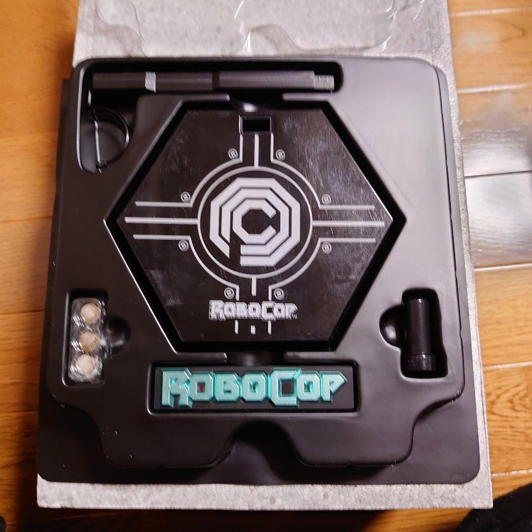 ホットトイズ ロボコップ 1/6 フィギュア