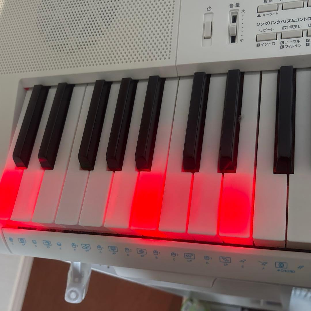 HIKARI LHK-311 ホワイトキーボード