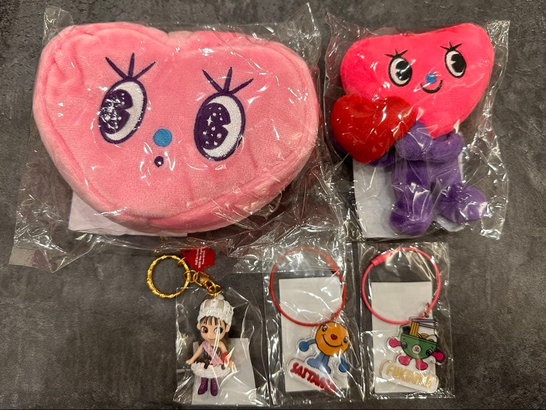 西野カナ グッズ