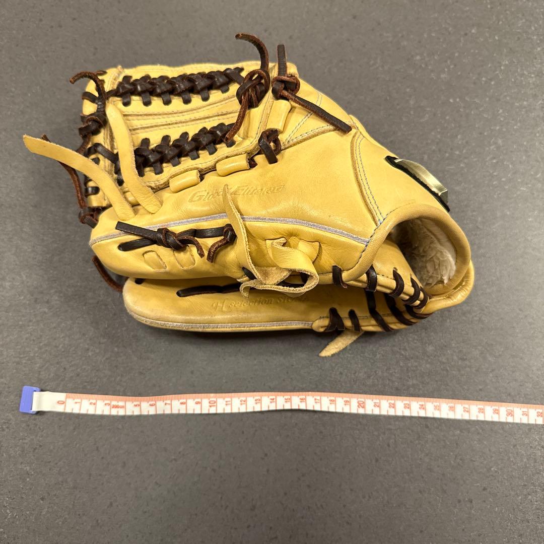 Mizuno Global Elite ベージュグローブ