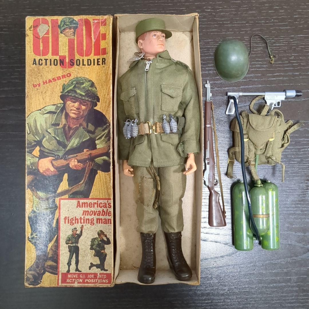 60年代　GIJOE　GIジョー　箱付き　M51フィールドコート　火炎放射器など