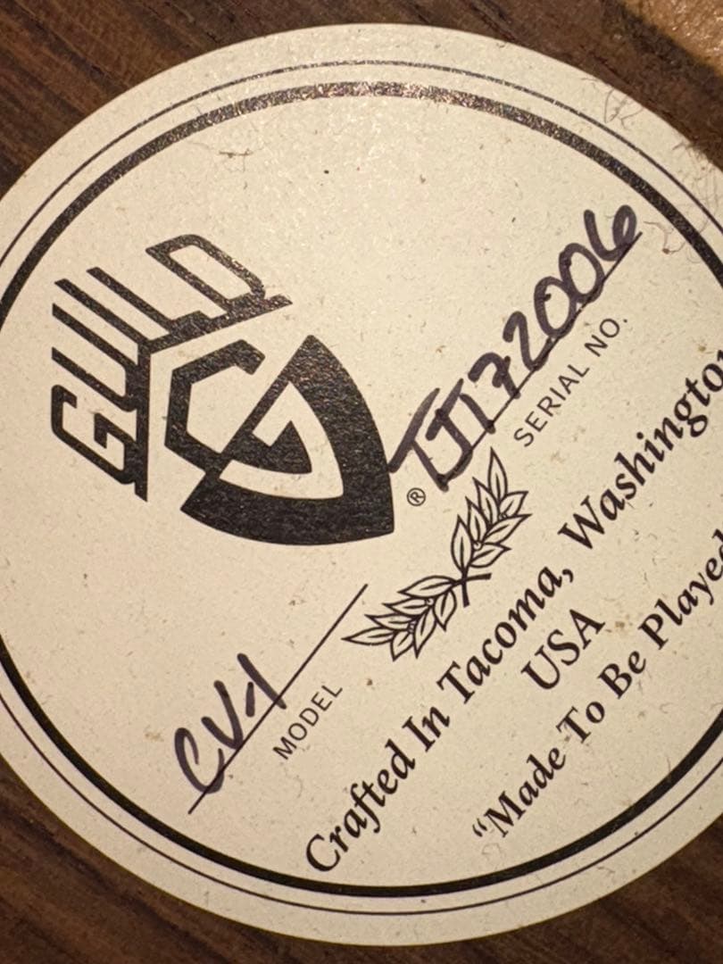 Guild CV-1 アコースティックギター ハードケース付き