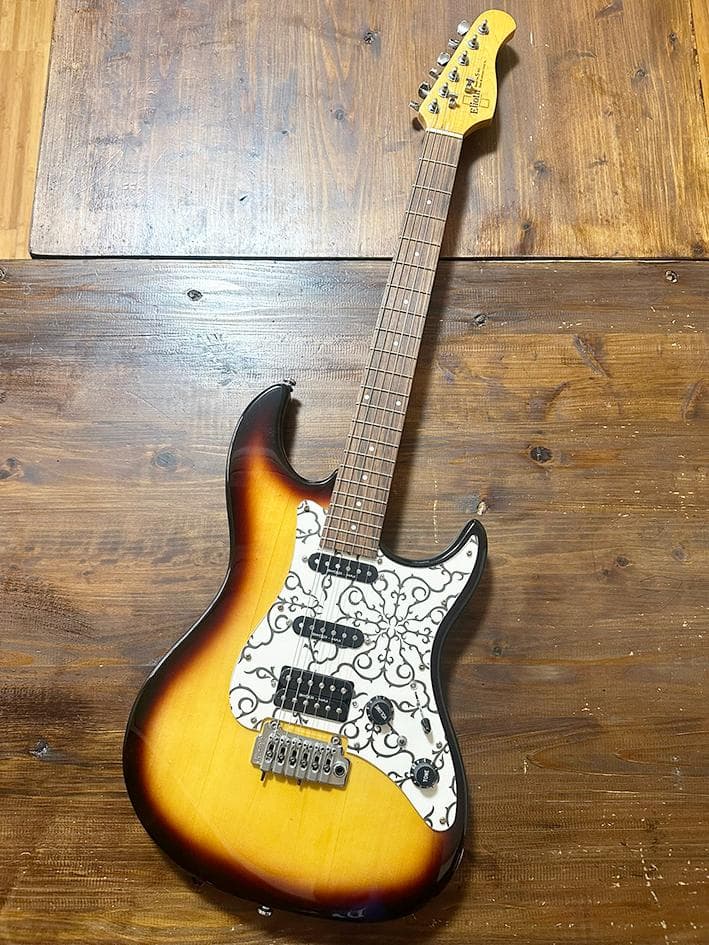 Elioth エリオス ストラトタイプ　エレキギター　ブラウン