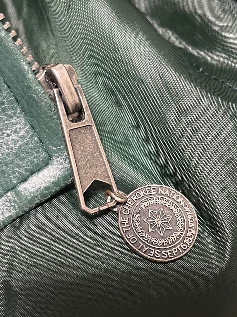 【超希少】NFL☆パッカーズ オールレザー 贅沢刺繍ロゴ　Lサイズ　ヴィンテージ