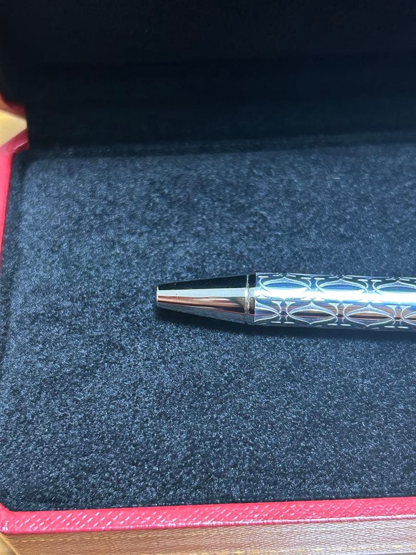 Cartier シルバーボールペン　ドゥカルティエ ツイスト式