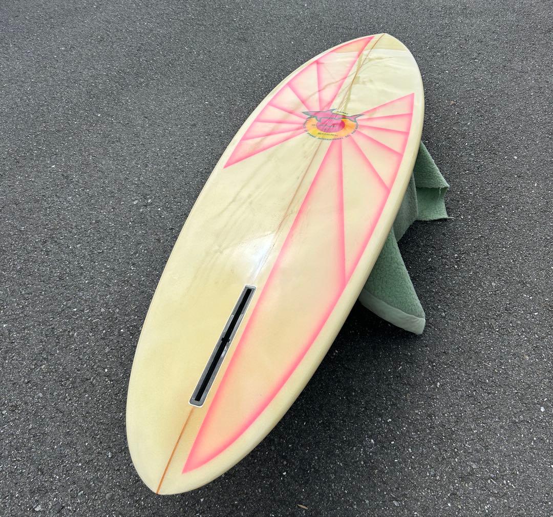 【値下げしました】ショート　シングルフィン　6'0