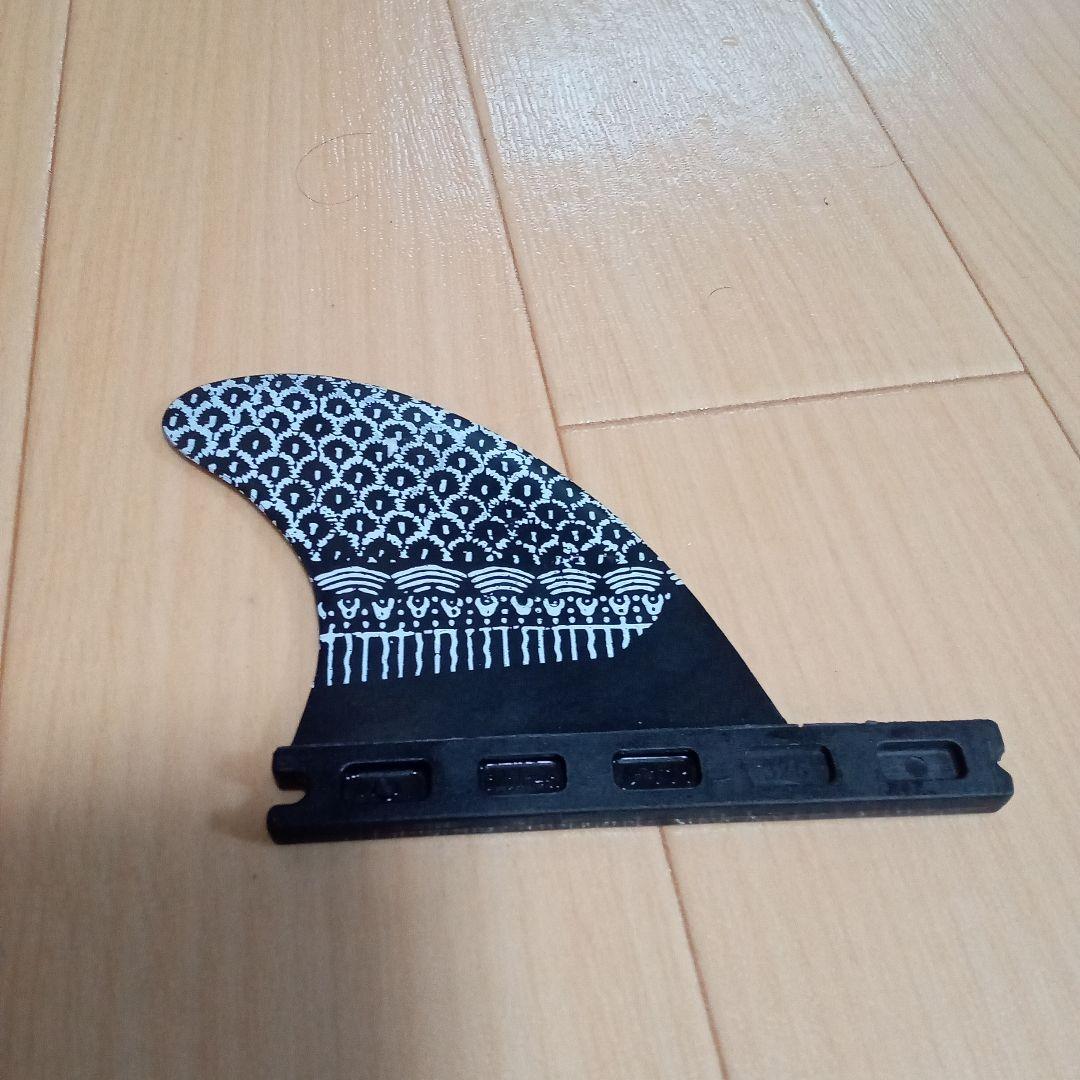 美品 Futures DHD FT1 Twin＋1 ツインフィン FISH