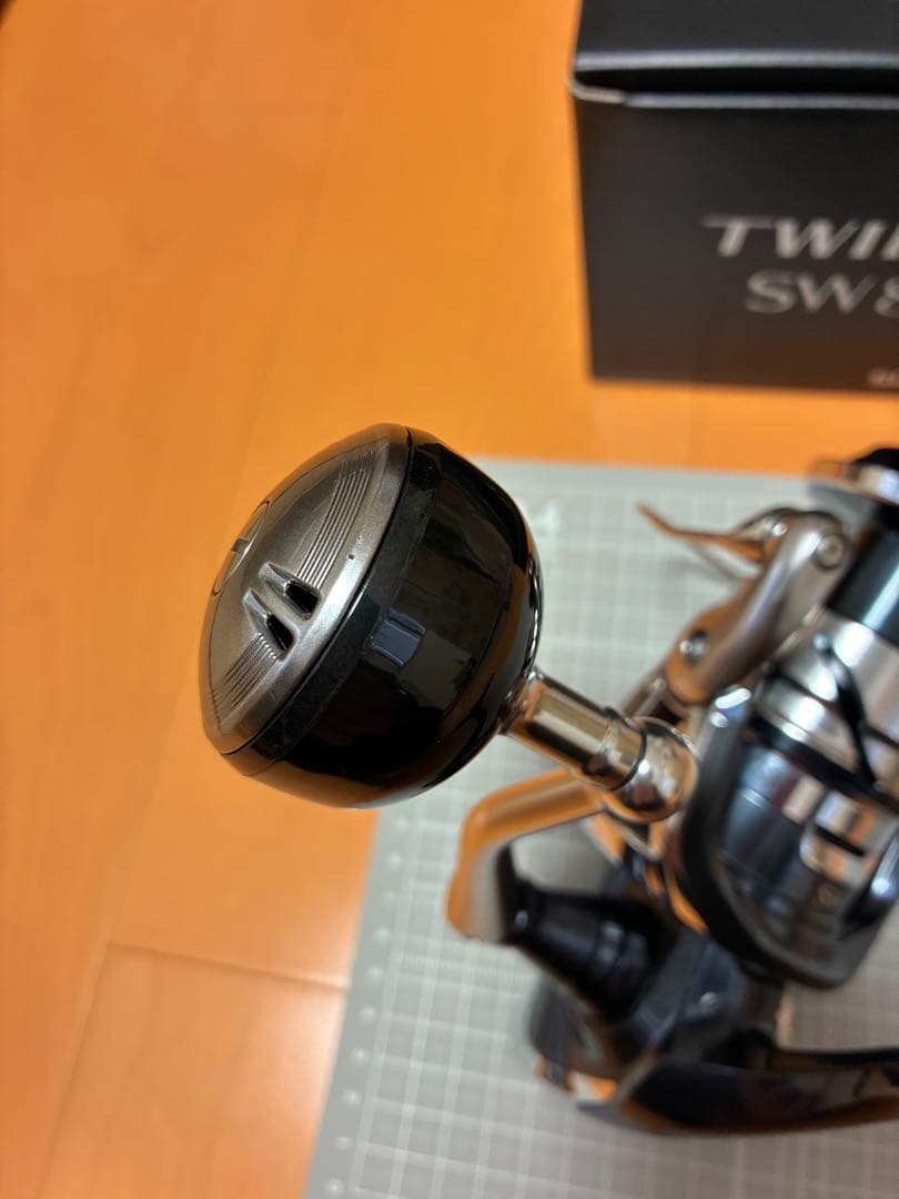 シマノ　ツインパワーsw 8000hg
