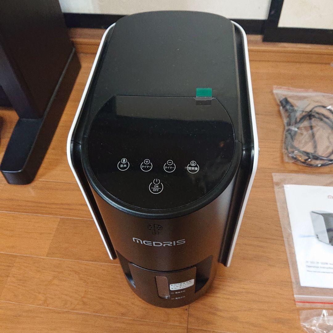 みぃ IKOU製 家庭用酸素発生器 1台、酸素室込み