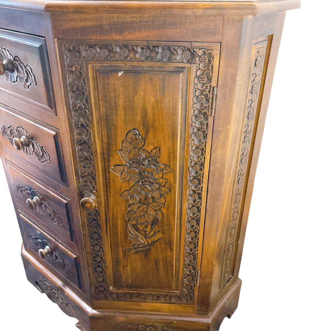 アンティーク　彫刻 チェスト 引き出し 4段 サイドボード キャビネット モダン