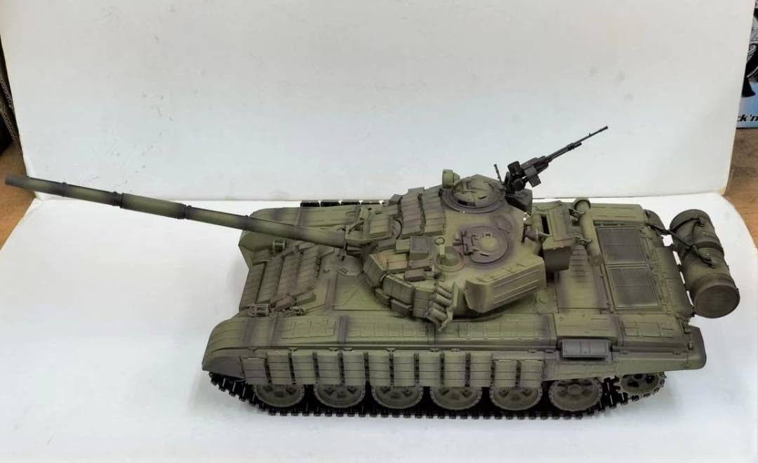 1/16サイズ戦車ラジコン　ロシアT72　ヘンロン3939-1 ver7.0