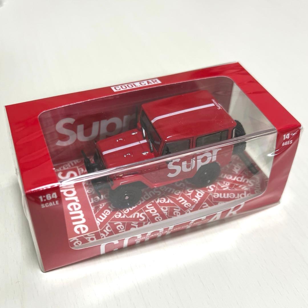 ミニカー　Toyota FJ40