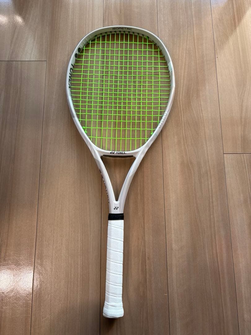 ヨネックス ブイコア100 YONEX VCORE100 サンドベージュ