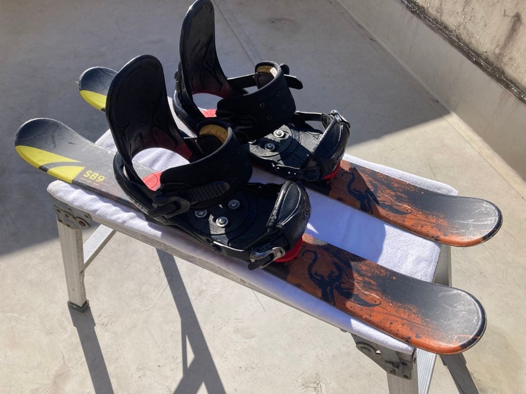 ショート(ファン)スキー　スノーボード　ブーツ用SALOMON×FLUX 赤