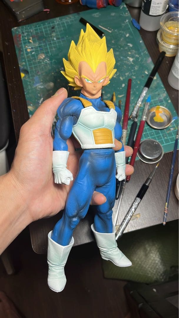 ドラゴンボール一番くじベジータ01、04リペイントフィギュア。