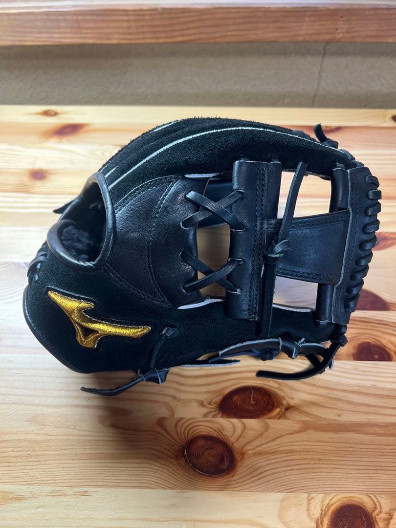 ミズノプロ（直営店限定）　軟式用　美品　ヌバック仕様　黒　ブラック　限定品