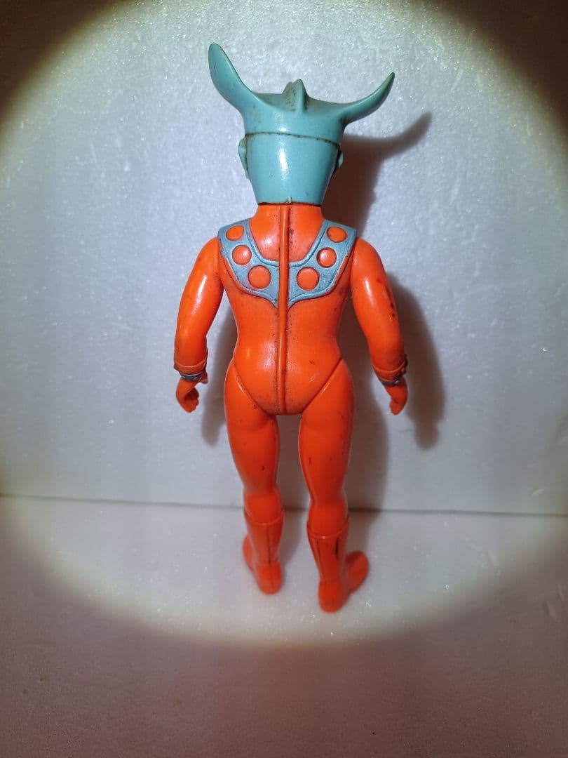 (昭和購入物)ウルトラマンレオ(身長約18.5cm)　ブルマァク　ソフビ
