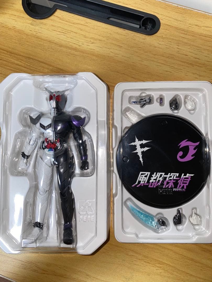 真骨彫製法　仮面ライダー　ダブル　キバ　ファング　ファイズ　フィギュアーツ