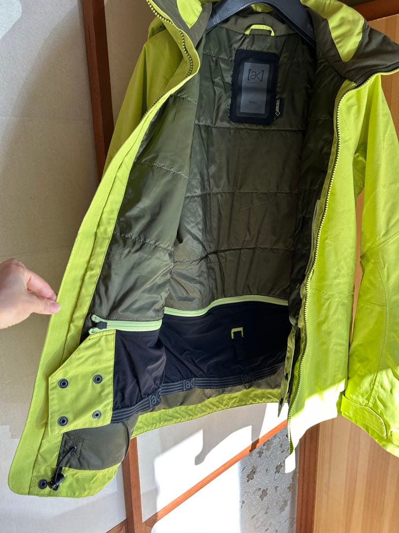 Burton akスノーボードジャケット