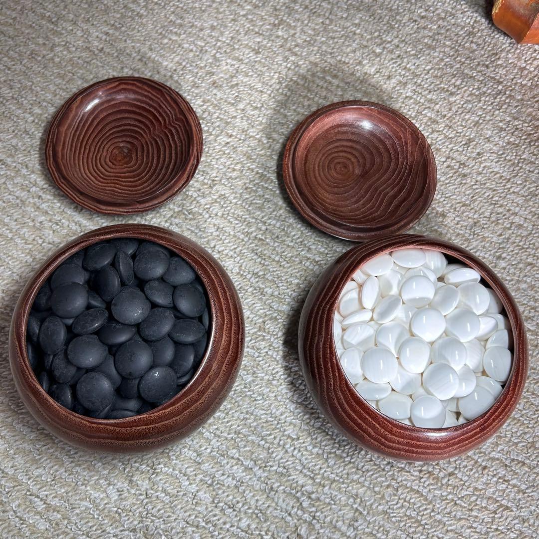 【希少】高級 国産 極厚 約4.8寸 囲碁 本榧 目が繊細 ヘソ 脚付き