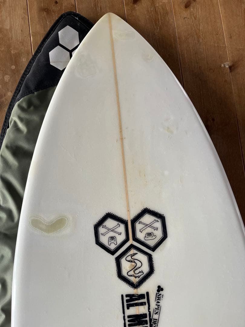 アルメリック ネックベアード