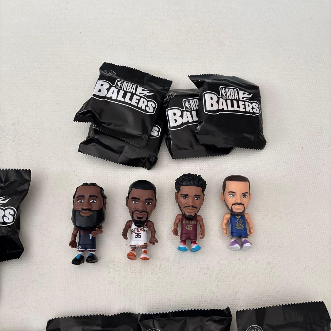NBA BALLERS ボーラーズ　フィギュア　セット