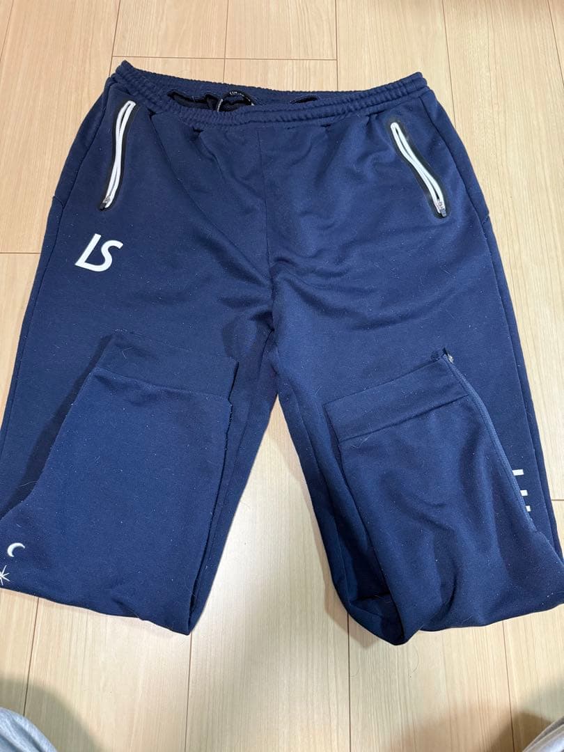 ルースイソンブラ　セットアップ