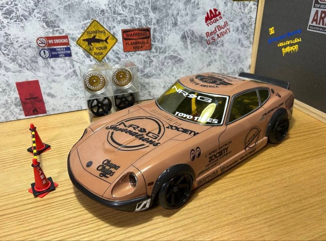 Datsun 240ZG PANDORA ラジコン　フェアレディZ