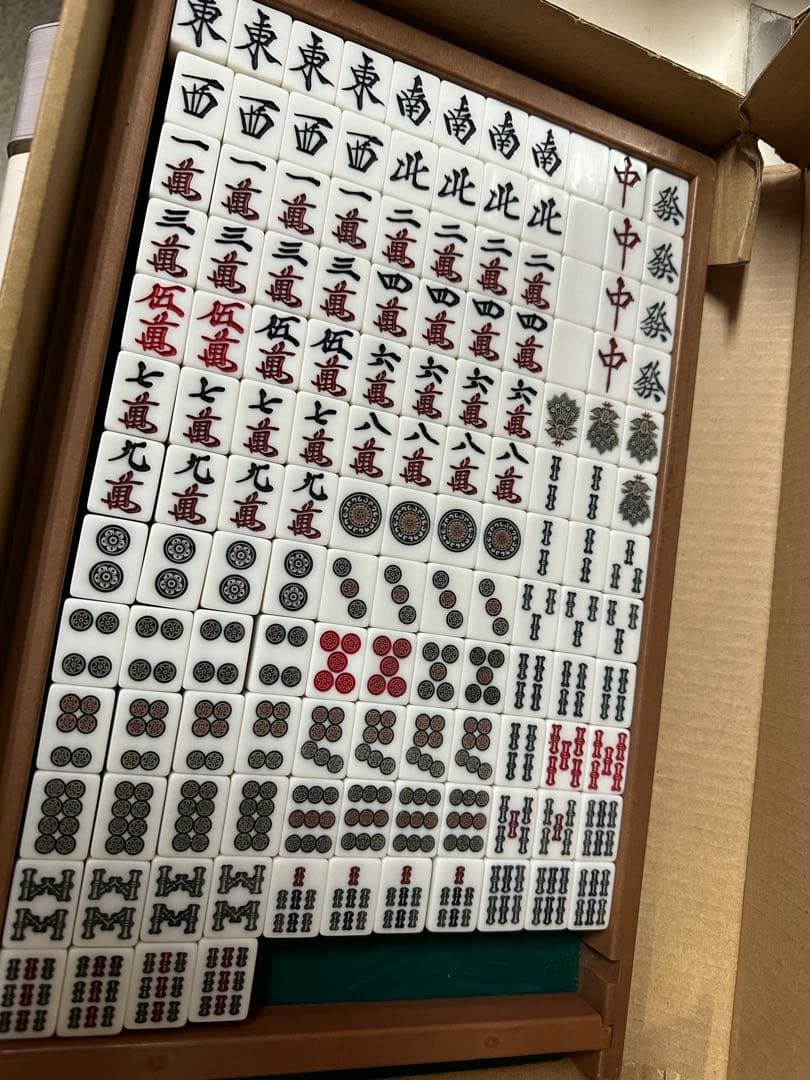 自動麻雀牌 セット古いものです 点棒とチップ、サイコロ