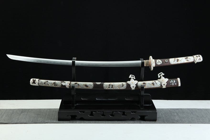 サイクロン太刀 古兵器 武具　刀装具　日本刀　模造刀 居合刀