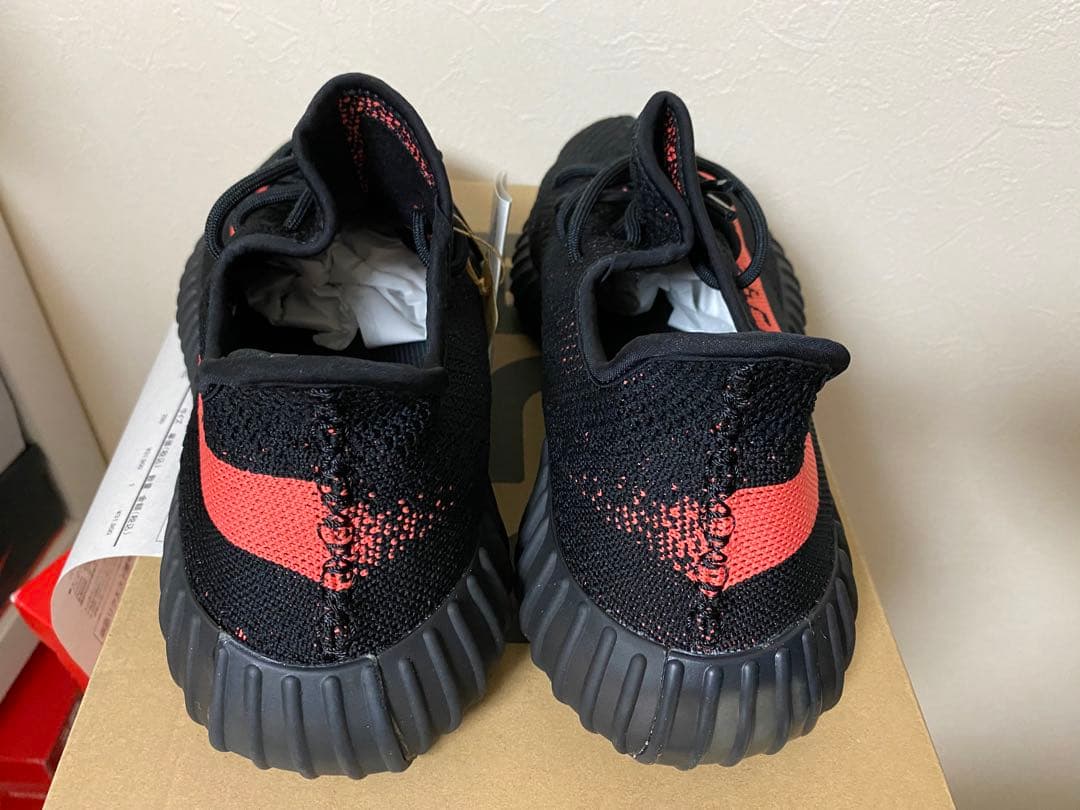 シューズ adidas yeezy boost350v2