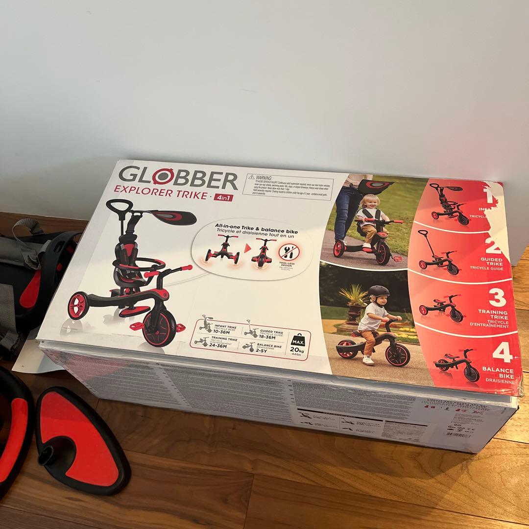 GLOBBERエクスプローラトライク4in1　シェード付き　赤